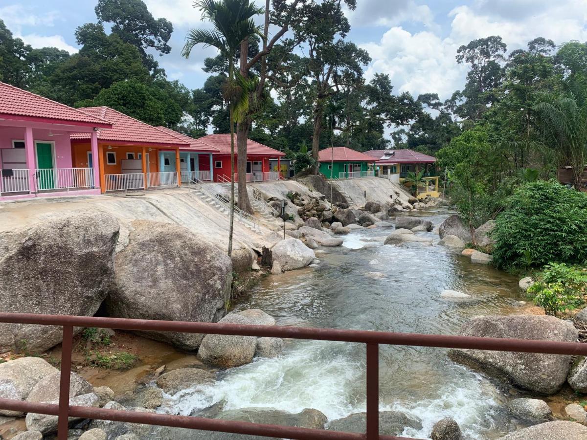 Chalet Latip D'Ayer Itam Hotel Kampong Ayer Hitam  Zewnętrze zdjęcie
